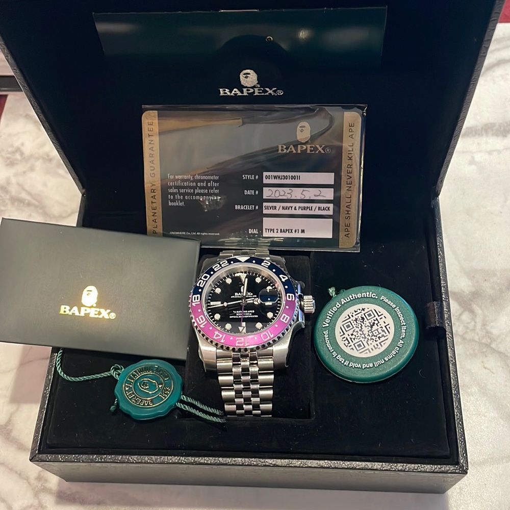 A bathing ape type 2 BAPEX 40 mm men’s watch